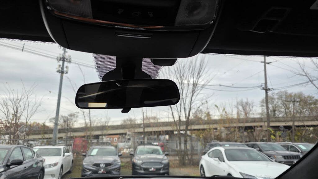 Vehicle view 39
