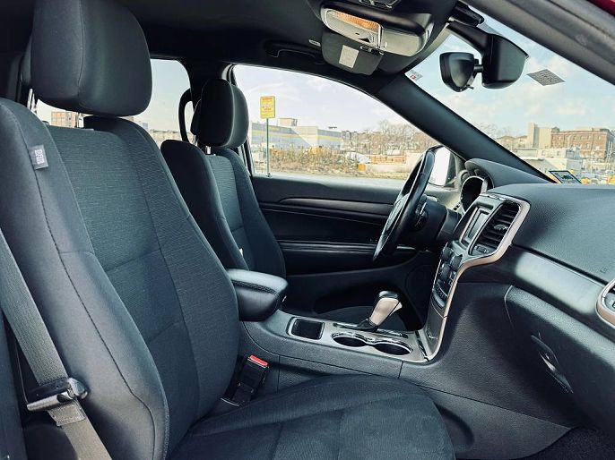 Vehicle view 19