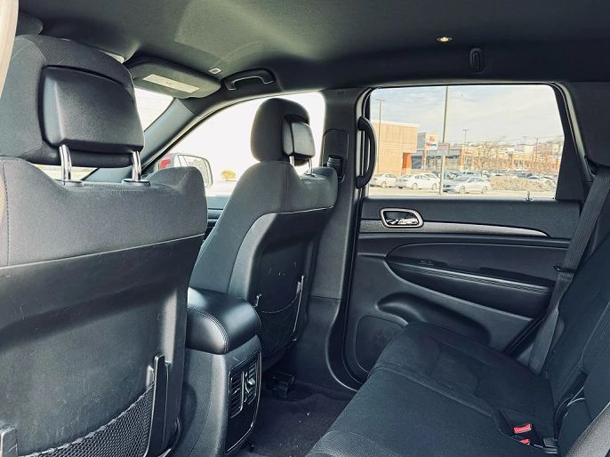 Vehicle view 25
