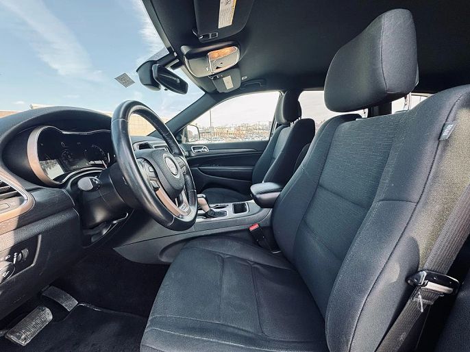 Vehicle view 8