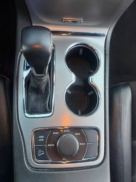 Vehicle view 11