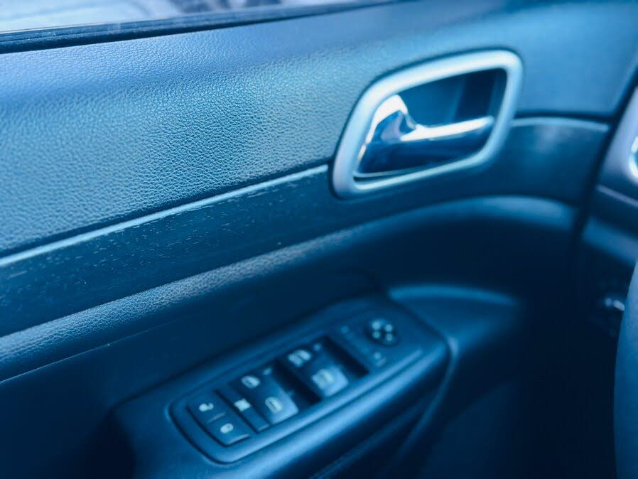 Vehicle view 13