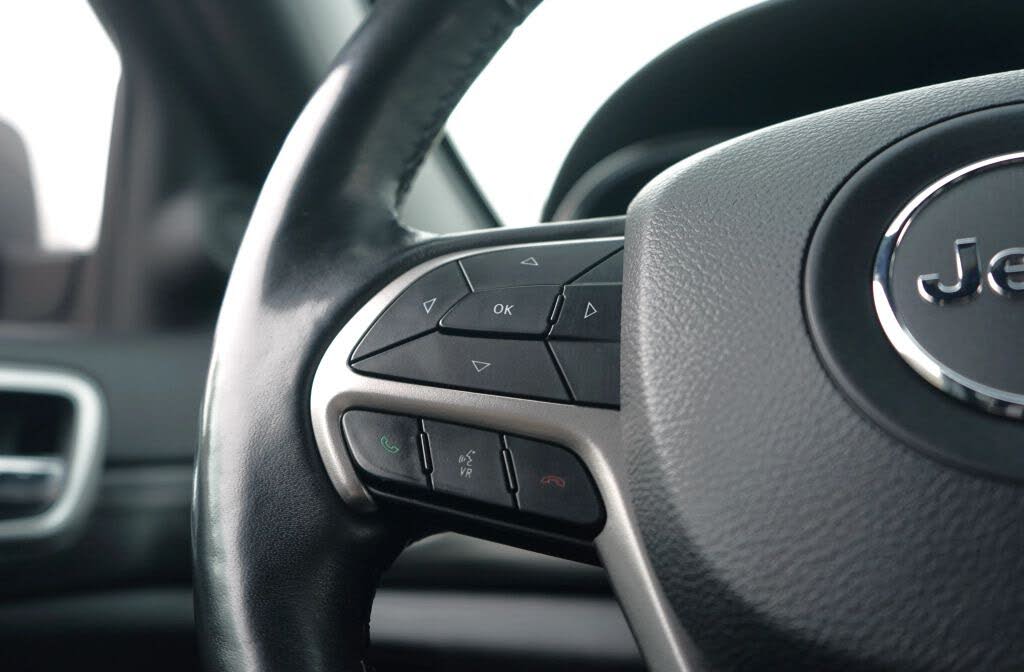 Vehicle view 14