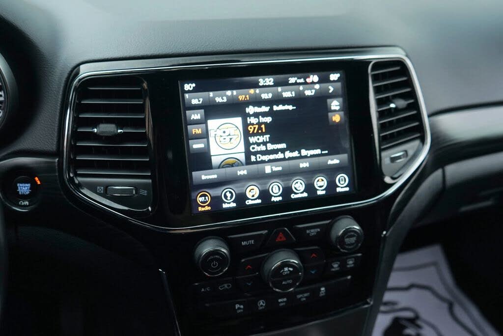 Vehicle view 19