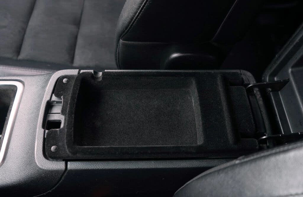 Vehicle view 23