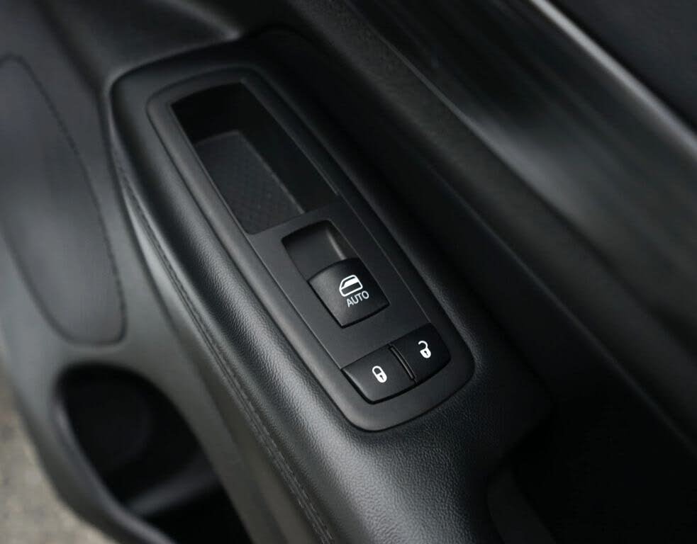 Vehicle view 27