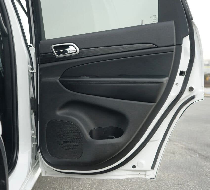 Vehicle view 35