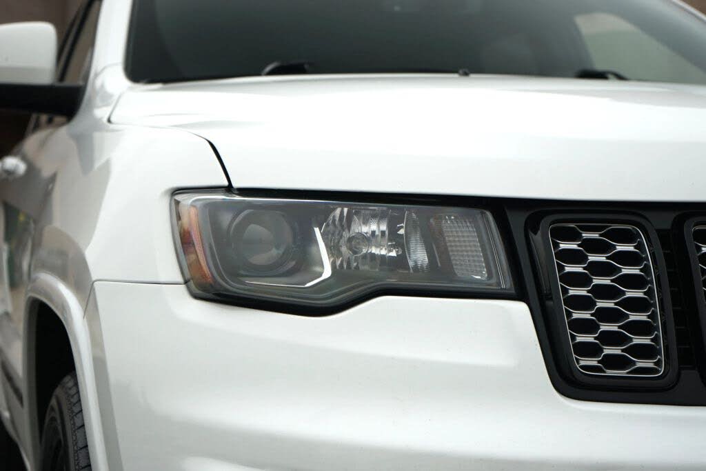 Vehicle view 6