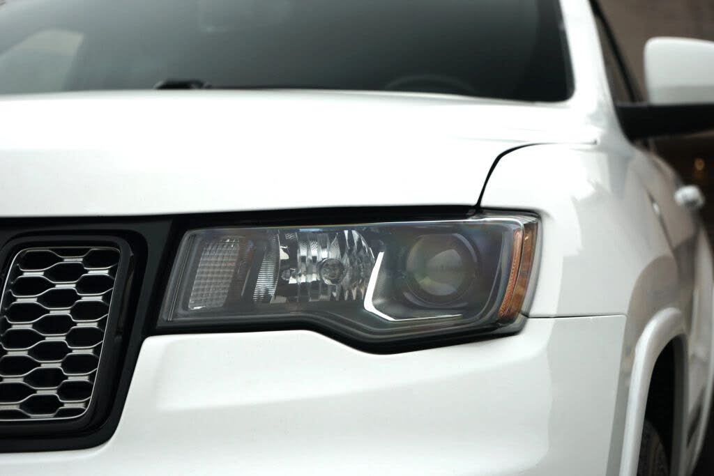 Vehicle view 8