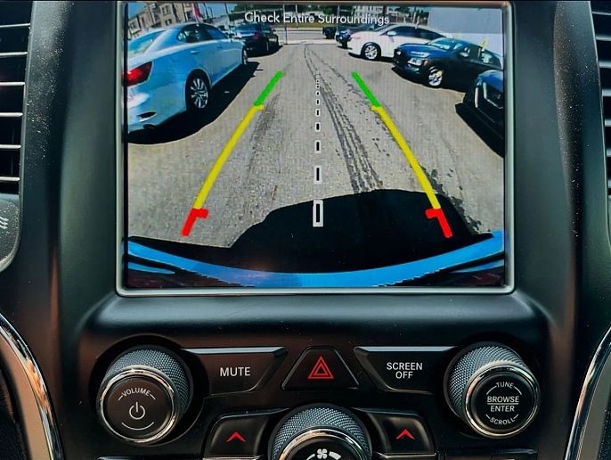 Vehicle view 8
