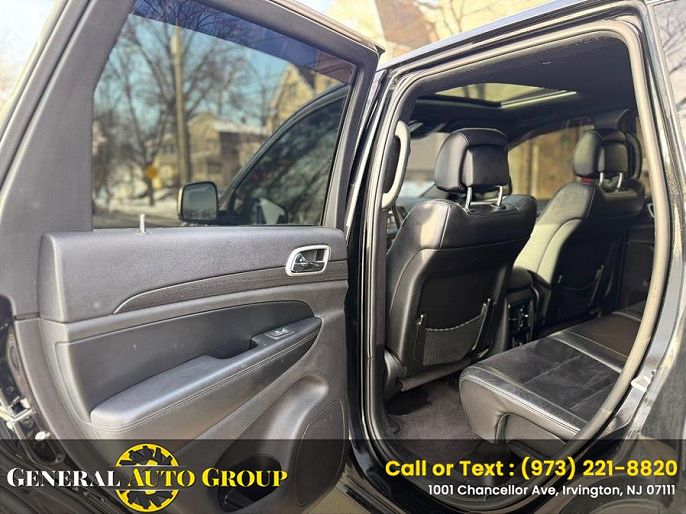 Vehicle view 8