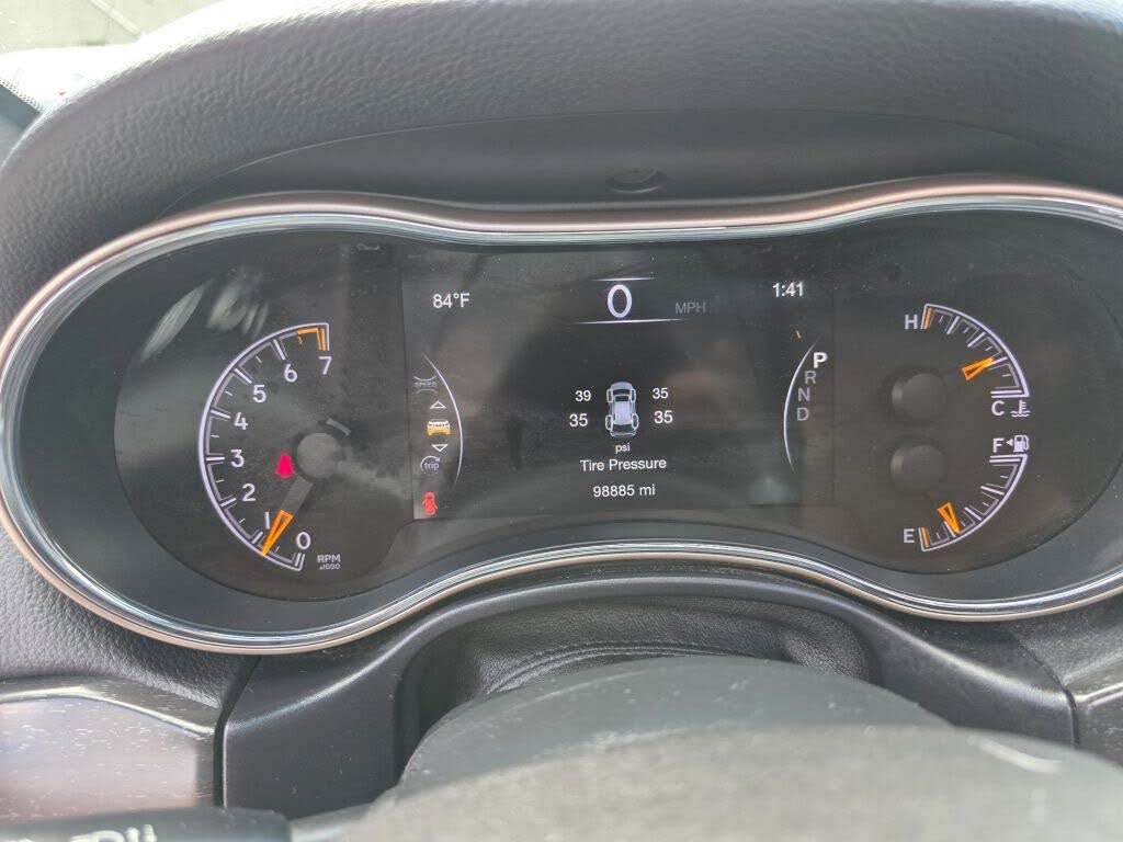 Vehicle view 25