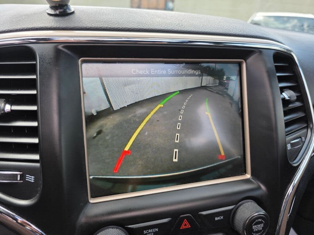 Vehicle view 27