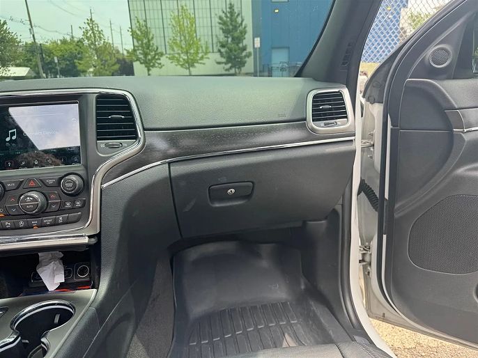 Vehicle view 11