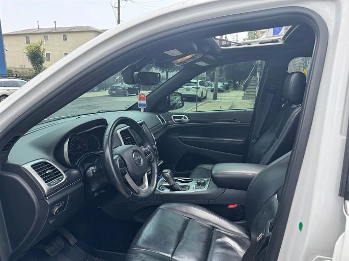 Vehicle view 13
