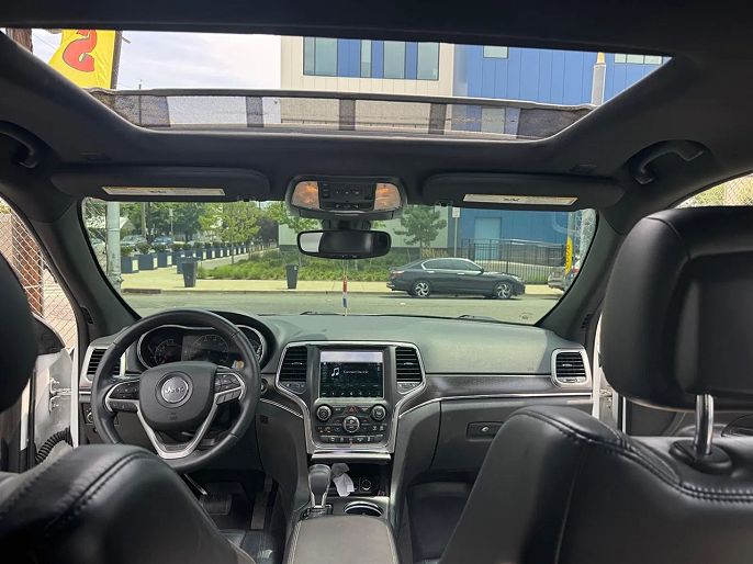 Vehicle view 7