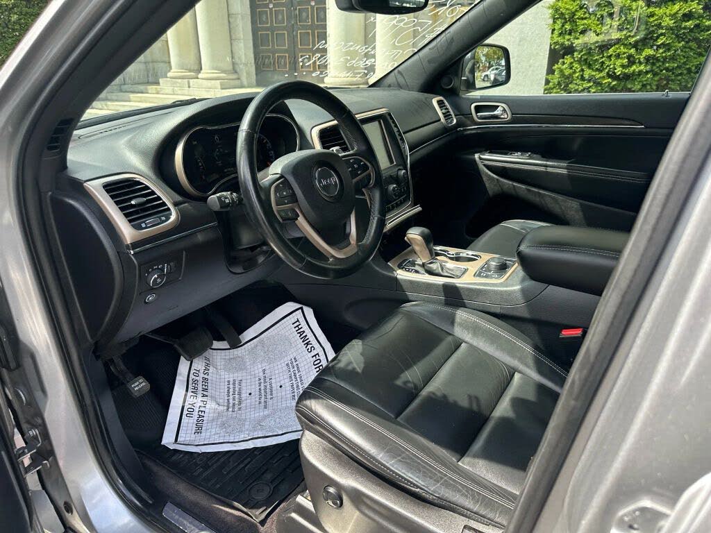 Vehicle view 15