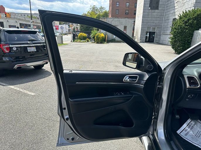 Vehicle view 45