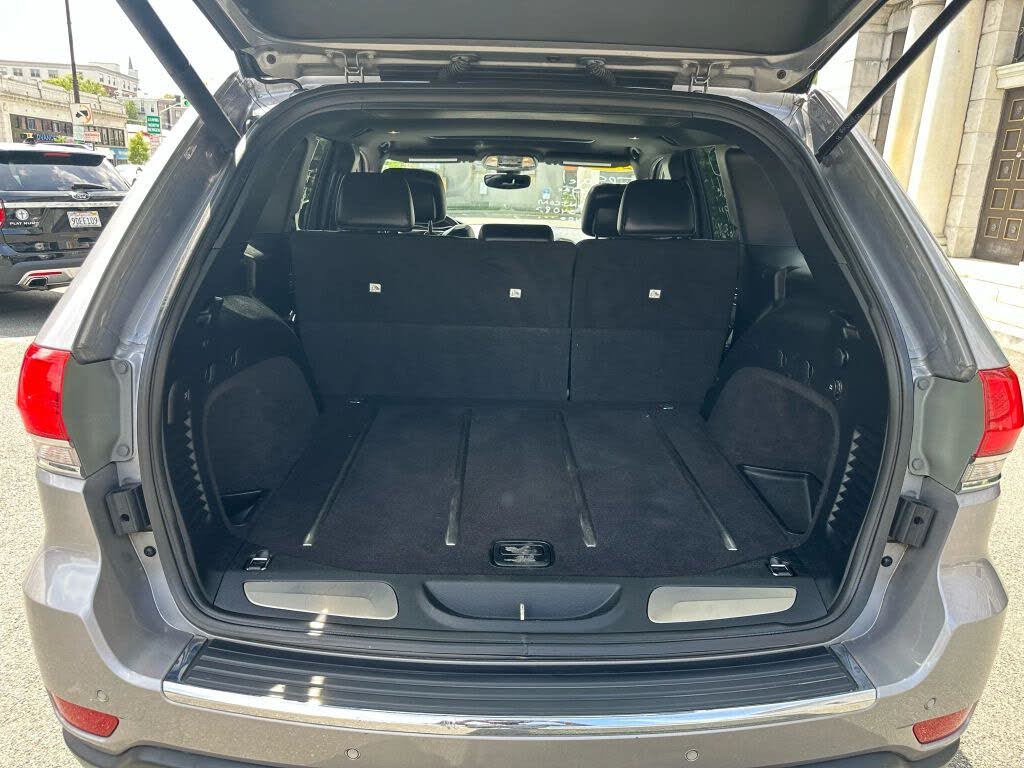 Vehicle view 7