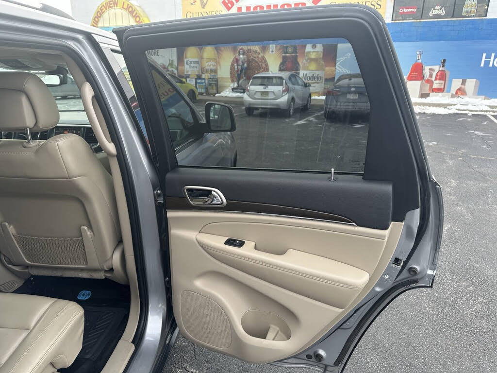 Vehicle view 18
