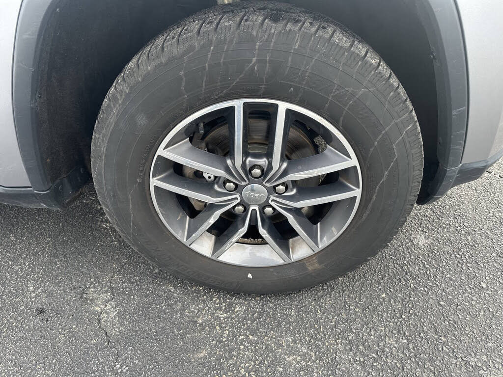 Vehicle view 35
