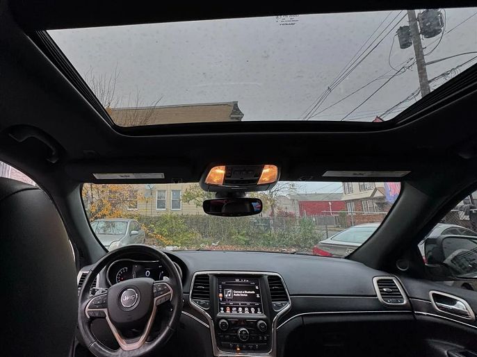 Vehicle view 6
