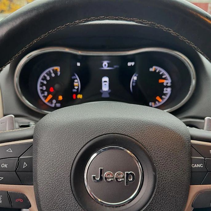 Vehicle view 7