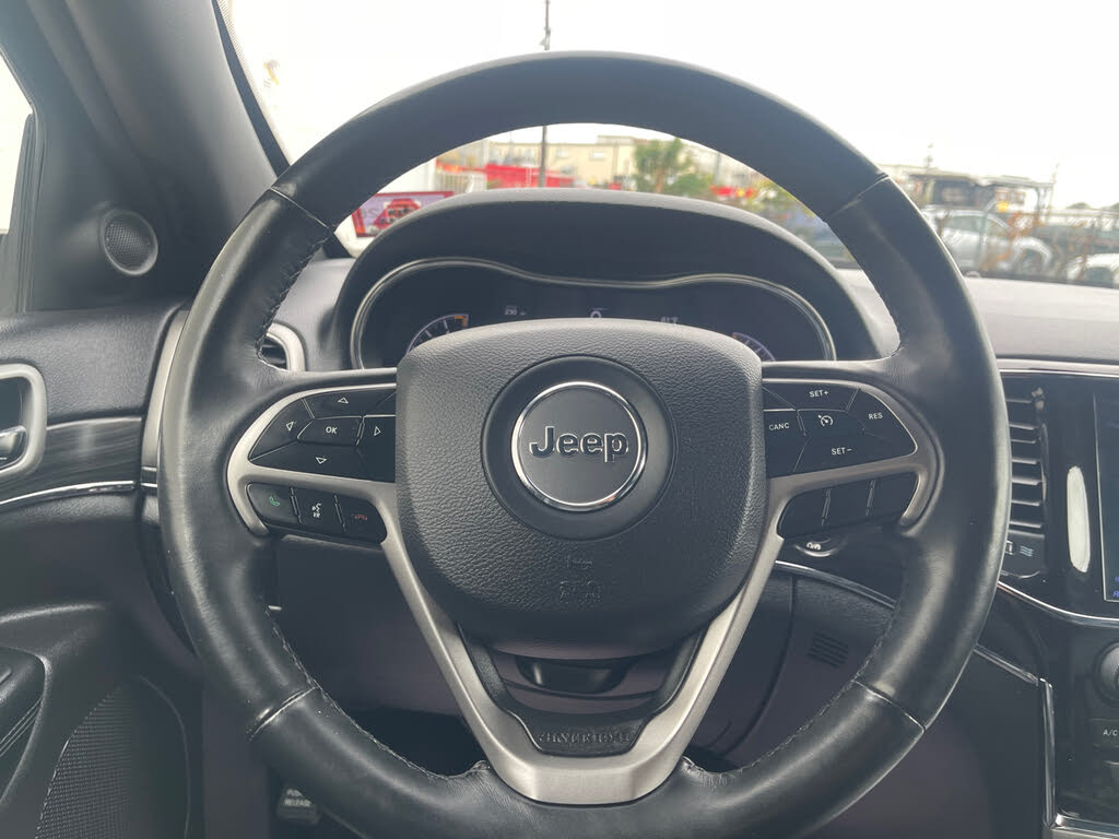Vehicle view 34