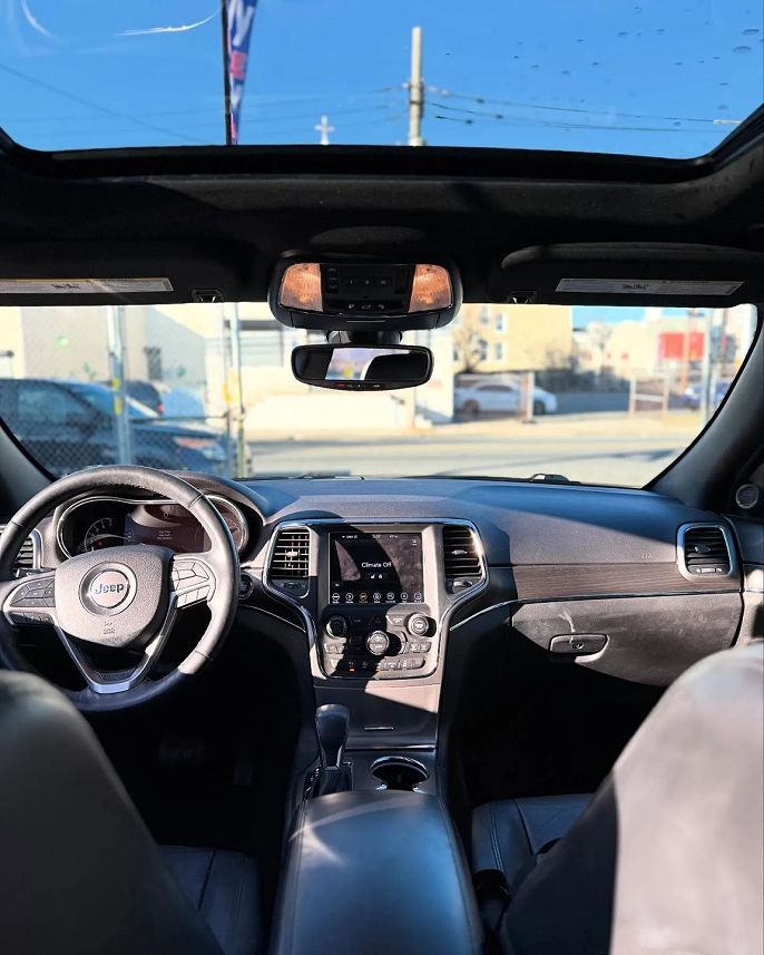 Vehicle view 4