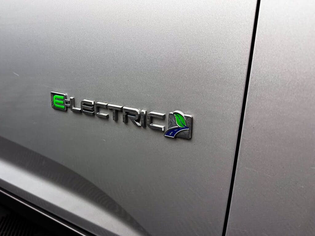 Vehicle view 12