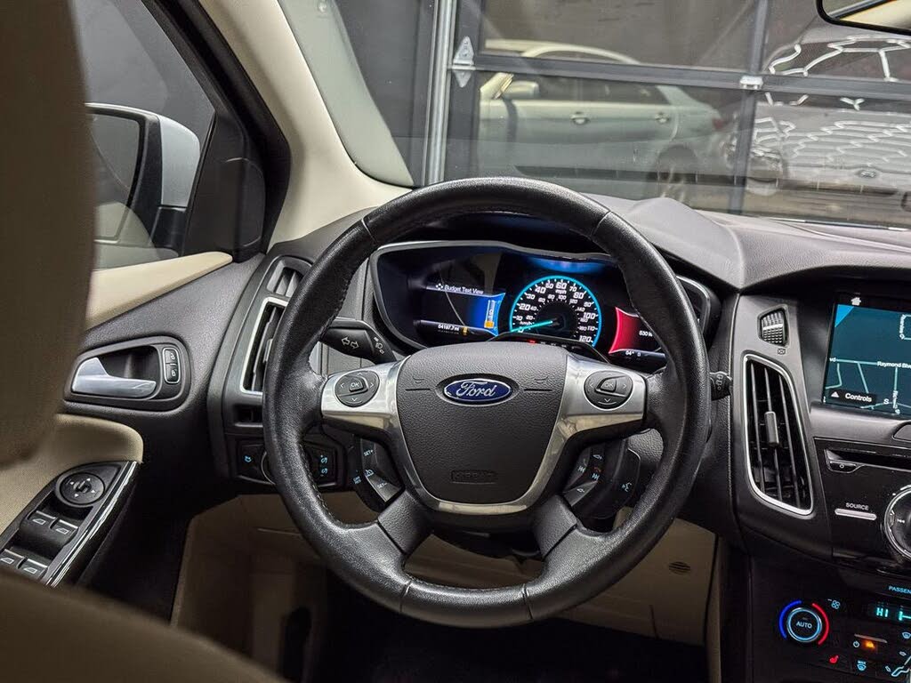 Vehicle view 13