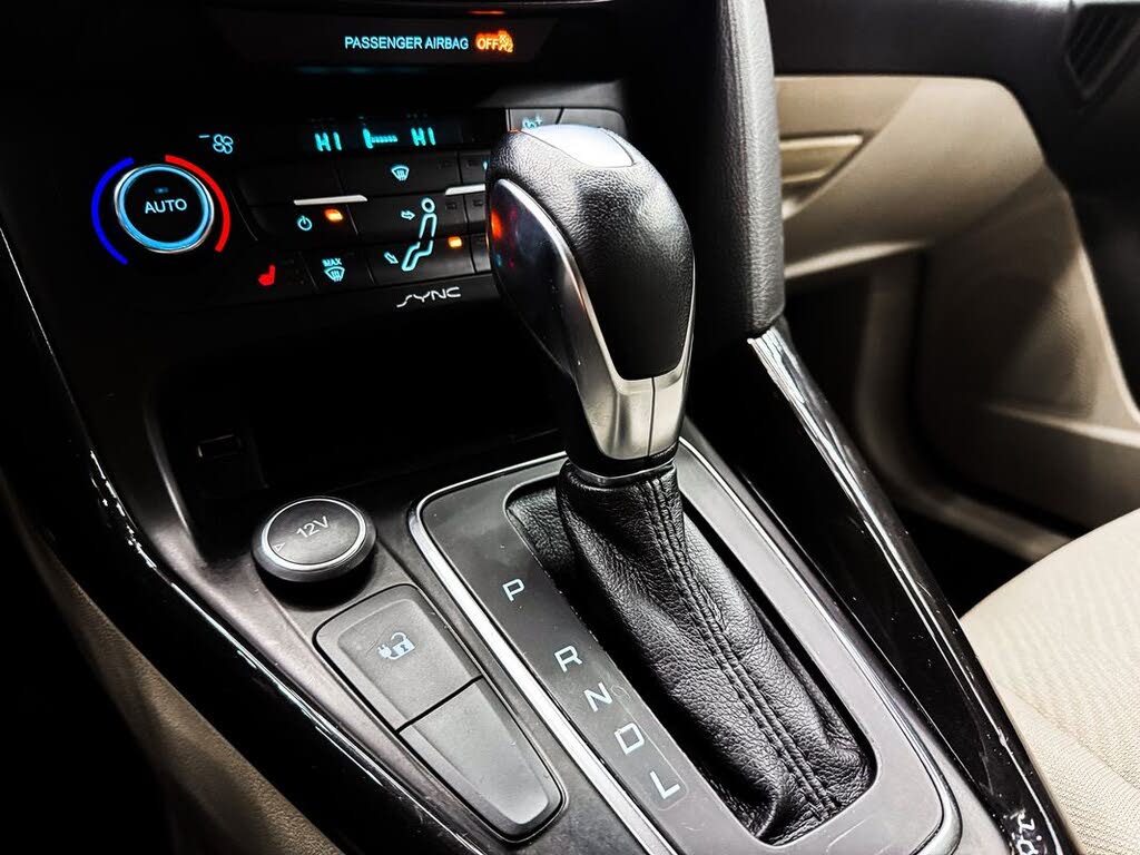Vehicle view 16