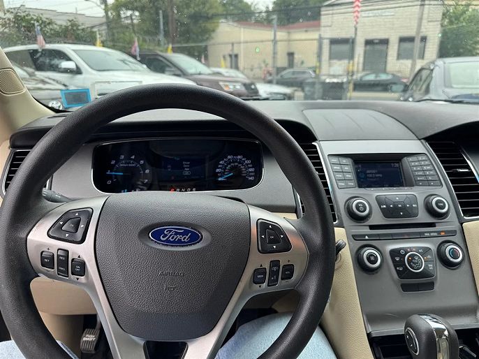 Vehicle view 8