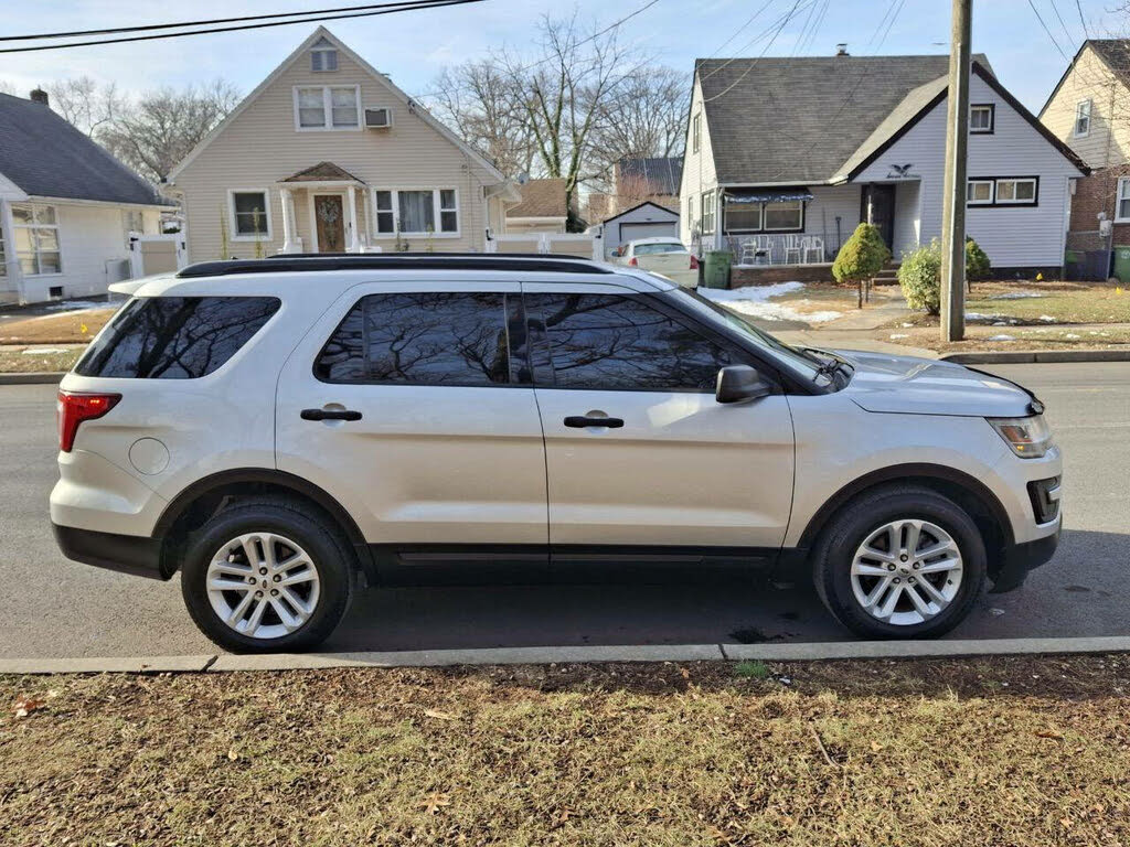 Vehicle view 11