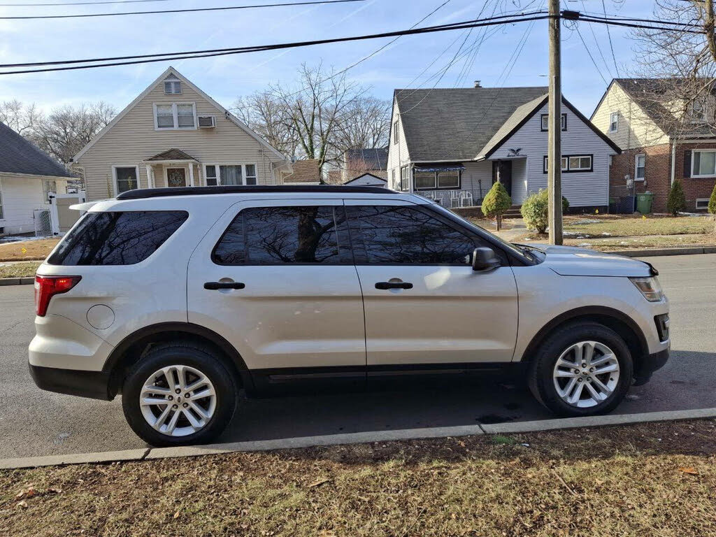 Vehicle view 12