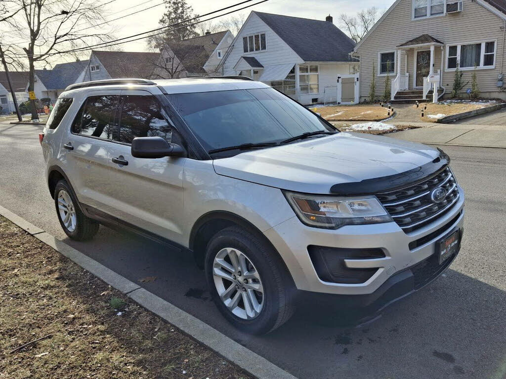 Vehicle view 14