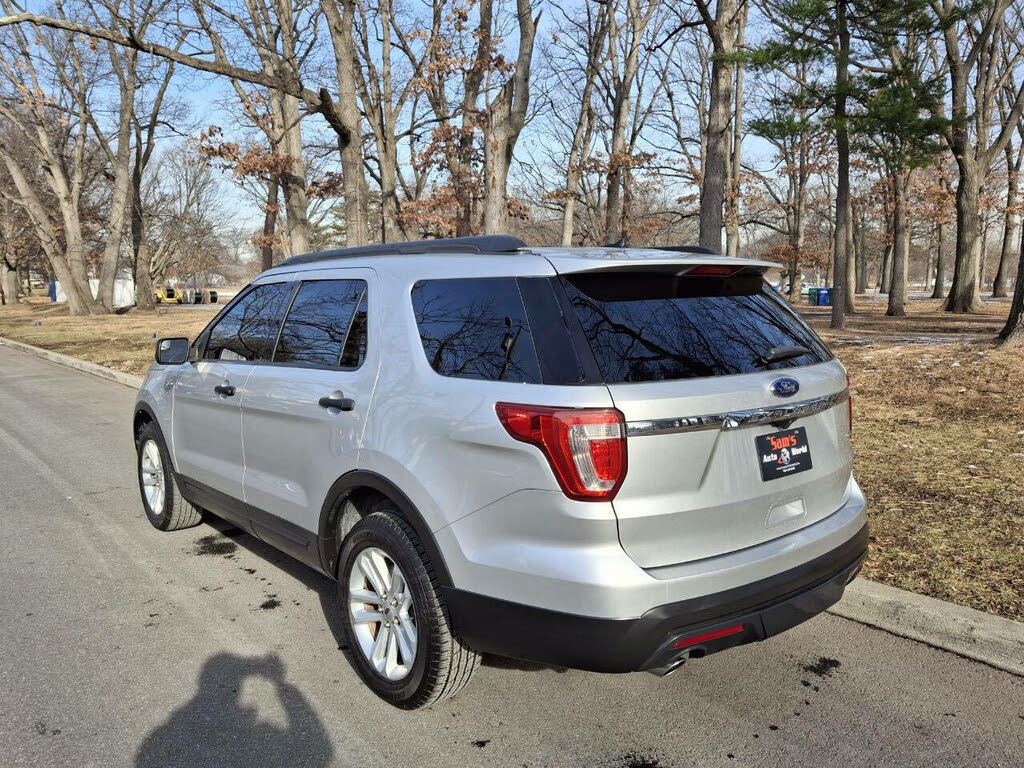 Vehicle view 15