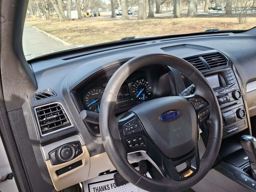 Vehicle view 19