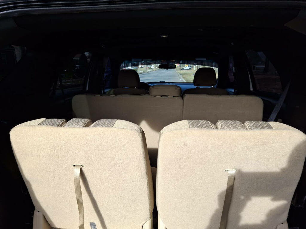 Vehicle view 26