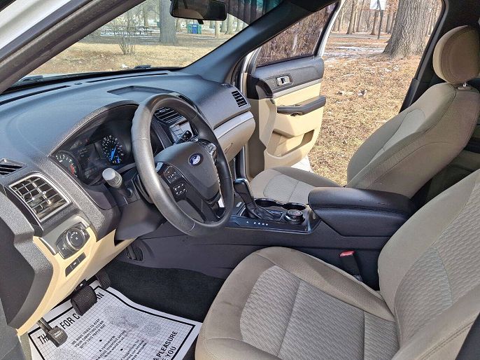 Vehicle view 68