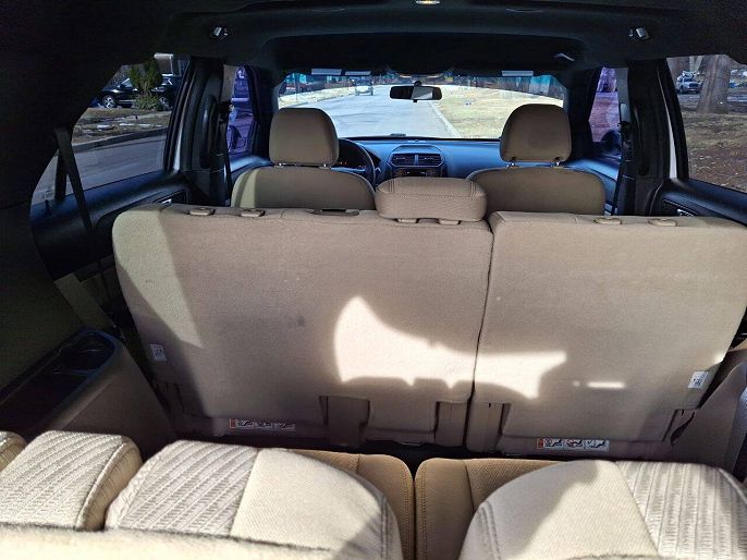 Vehicle view 83