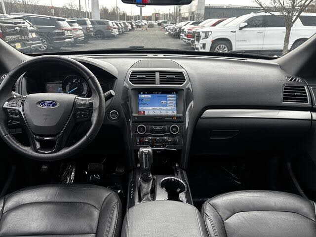 Vehicle view 15