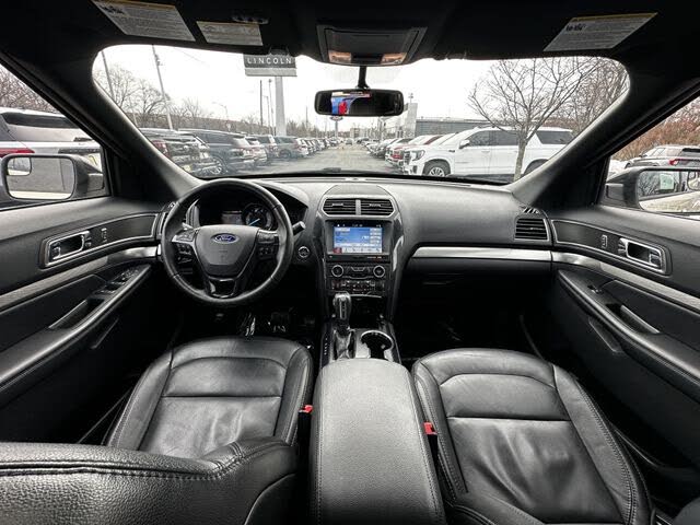 Vehicle view 16