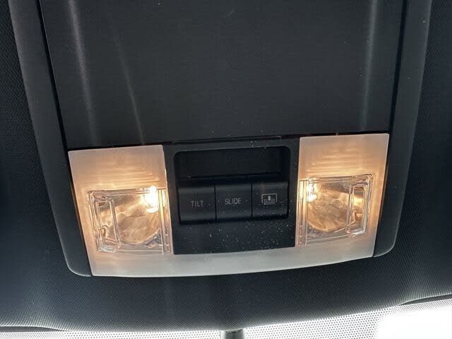 Vehicle view 27