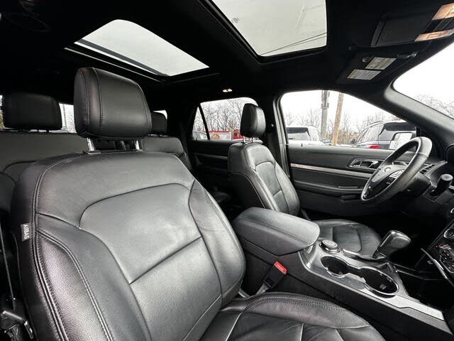 Vehicle view 35