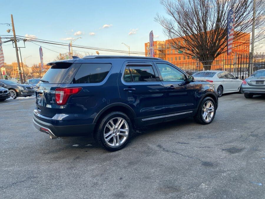 Vehicle view 12