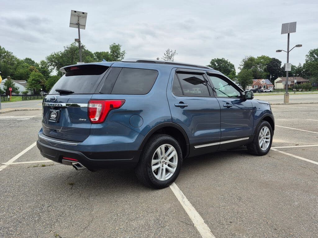 Vehicle view 12