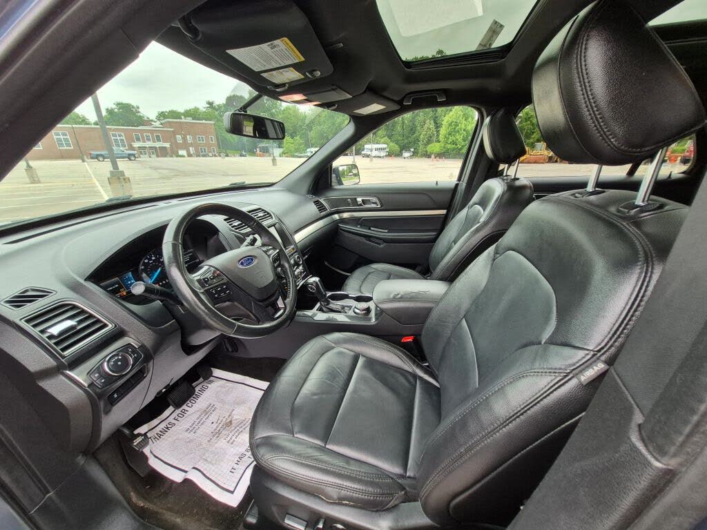 Vehicle view 19
