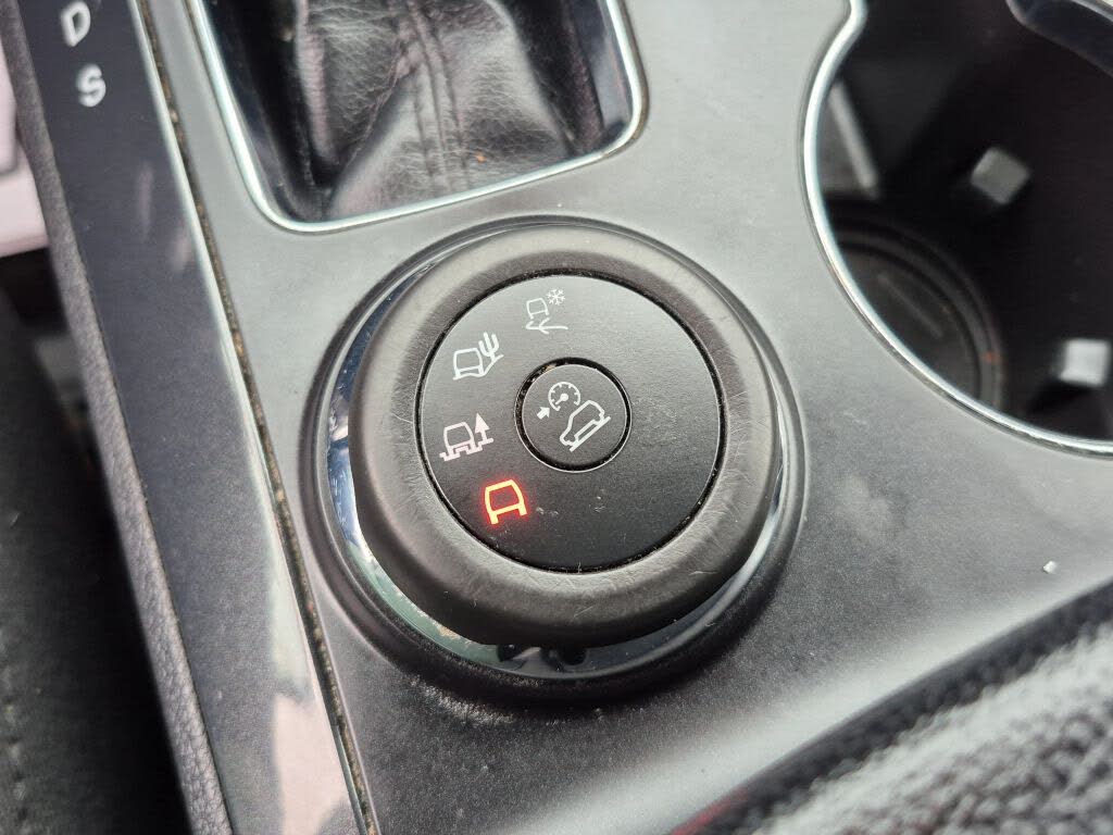 Vehicle view 24