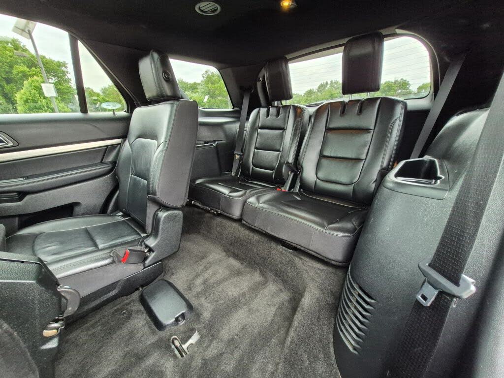 Vehicle view 32